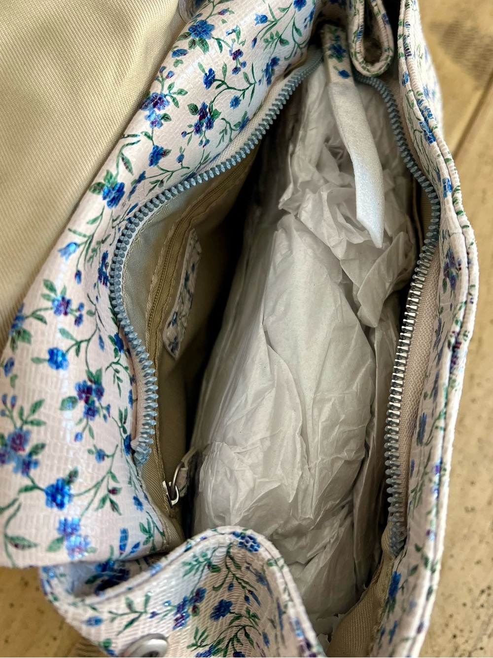 🪻American Leather Co Catalina Convertible Backpack Shoulder Bag in Pleasantville - Picture 5 of 6